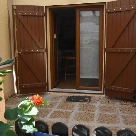 Equateur Apartment